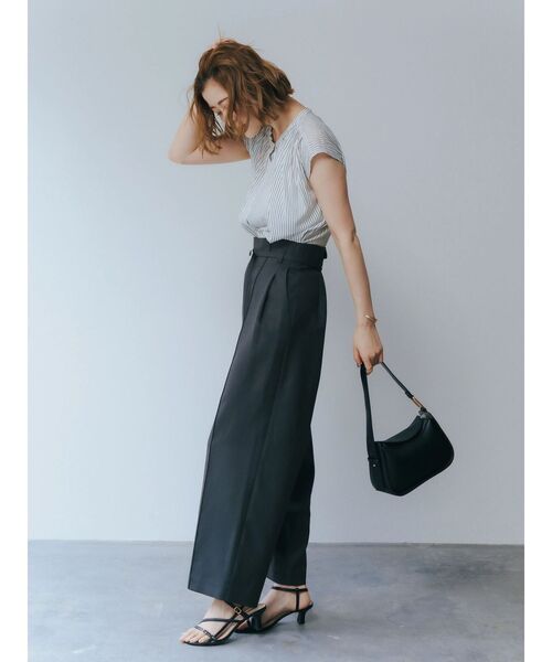 YECCA VECCA（イェッカヴェッカ）の「ギャザーブラウス（シャツ/ブラウス・レディース・オフホワイト/サックスブルー/ネイビー/ストライプ・FREE）」の18枚目の写真