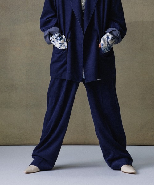 ADAM ET ROPE'(アダムエロペ)の「シャツコール ワイドイージー スラックス / セットアップ対応 / ユニセックス(スラックス・メンズ・ホワイト系その他7/ベージュ系その他2/ブルー系その他2・M/L)」の3枚目の写真