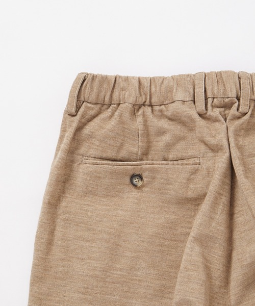 ADAM ET ROPE'(アダムエロペ)の「シャツコール ワイドイージー スラックス / セットアップ対応 / ユニセックス(スラックス・メンズ・ホワイト系その他7/ベージュ系その他2/ブルー系その他2・M/L)」の9枚目の写真