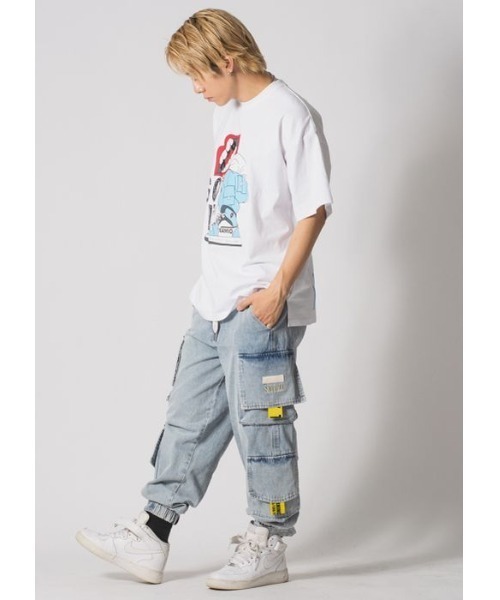 RE730(アールイーセブンサーティー)の「RE730 スニカーをはいたなみおくん(Tシャツ/カットソー・メンズ・ブラック/オフホワイト・X-LARGE/LARGE/MEDIUM)」の15枚目の写真