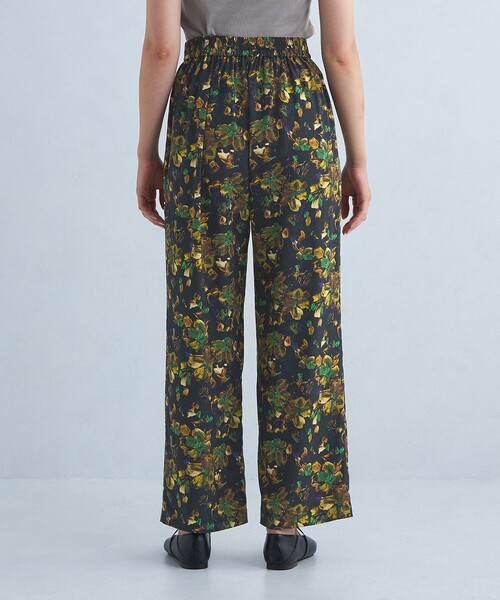 green label relaxing（グリーンレーベルリラクシング）の「フラワー プリント パンツ（その他パンツ・レディース・その他1・FREE）」の6枚目の写真