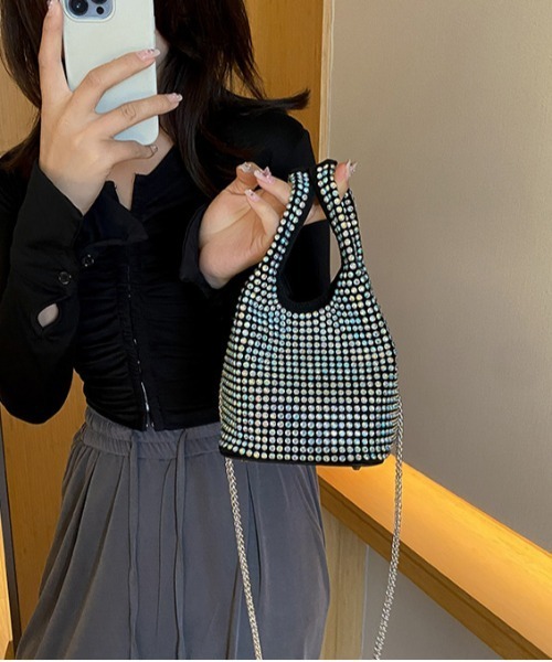 FREE STYLISTS（フリー スタイリスト）の「Y2K ビジューミニバッグ キラキラバッグ バケットバッグ キラキラ ビジュー ハンドバッグ 2WAY（ハンドバッグ・レディース・ブラック/グレー/ブラック系その他・FREE）」の11枚目の写真