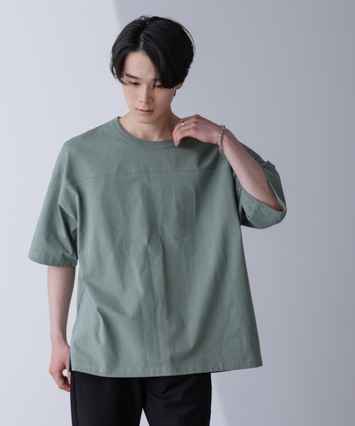 NANO universe(ナノユニバース)の「シャドープリントフットボールTシャツ 半袖(Tシャツ/カットソー・メンズ・ブラック/グリーン・L/M)」の5枚目の写真