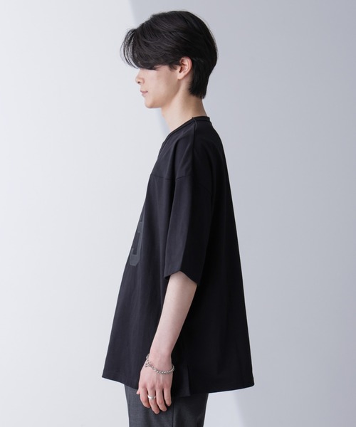 NANO universe(ナノユニバース)の「シャドープリントフットボールTシャツ 半袖(Tシャツ/カットソー・メンズ・ブラック/グリーン・L/M)」の11枚目の写真