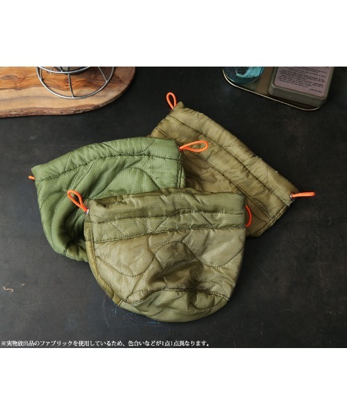 WAIPER.inc（ワイパーインク）の「WAIPER.inc 実物 米軍 M-65 フィールドジャケット用ライナー リメイク エフェクツバッグ 日本製（ショルダーバッグ・メンズ・オリーブ・ONE SIZE）」の6枚目の写真