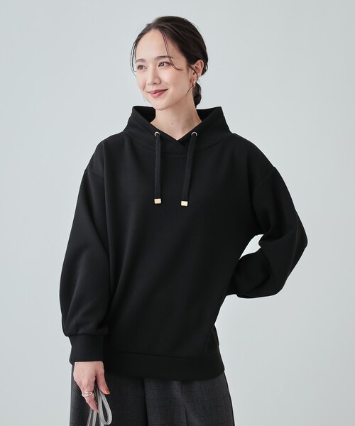 DRESKIP(ドレスキップ)の「◆【高レビュー】なめらかタッチ もちさら抜け襟トップス(スウェット・レディース・ブラック/ライトブルー/ライトグレー/ピンク系/ベージュ・02/03/04)」の10枚目の写真