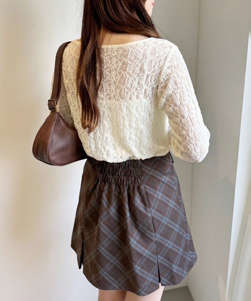 one after another NICE CLAUP（ワンアフターアナザーナイスクラップ）の「シアーアソートトップス（Tシャツ/カットソー・レディース・ブラウン系その他/アイボリー系/ホワイト/ブラック系・FREE）」の6枚目の写真
