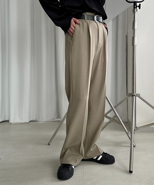 apres jour mignon（アプレジュールミニョン）の「シュエットフレアパンツ【ZOZOTOWN限定アイテム】（その他パンツ・レディース・チャコールグレー/ブラック/ボルドー/マスタード/ブラウン系その他/グレイッシュベージュ・SMALL/MEDIUM/LARGE/X-LARGE）」の8枚目の写真