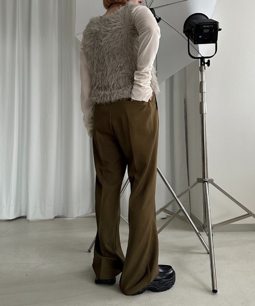 apres jour mignon（アプレジュールミニョン）の「シュエットフレアパンツ【ZOZOTOWN限定アイテム】（その他パンツ・レディース・チャコールグレー/ブラック/ボルドー/マスタード/ブラウン系その他/グレイッシュベージュ・SMALL/MEDIUM/LARGE/X-LARGE）」の19枚目の写真