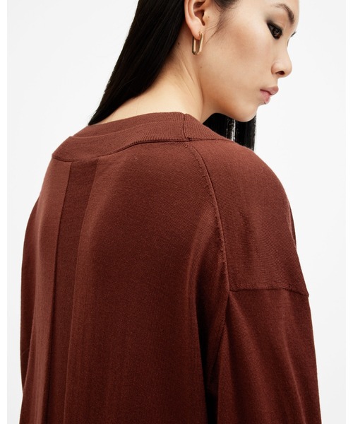 ALLSAINTS(オールセインツ)の「BERN MERINO WOOL V-NECK JUMPER | BERN メリノ ウール Vネック ニット・セーター(ニット/セーター・レディース・ブラウン系その他・XS/S/M/L)」の6枚目の写真
