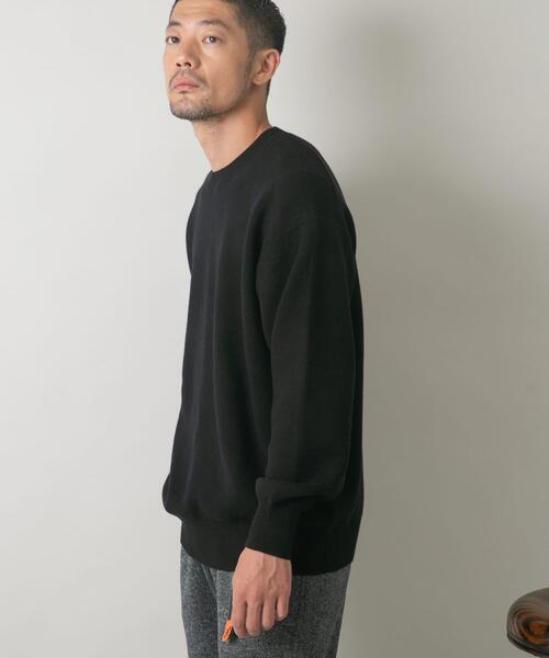 URBAN RESEARCH ROSSO MEN（アーバンリサーチロッソメン）の「『一部WEB限定カラー』綿カシミヤワイドフィットクルーネックニット（ニット/セーター・メンズ・グリーン/アイボリー/ブラック/ブルー/グレー・LARGE/MEDIUM）」の10枚目の写真