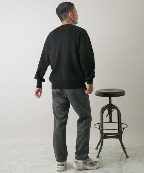 URBAN RESEARCH ROSSO MEN（アーバンリサーチロッソメン）の「『一部WEB限定カラー』綿カシミヤワイドフィットクルーネックニット（ニット/セーター・メンズ・グリーン/アイボリー/ブラック/ブルー/グレー・LARGE/MEDIUM）」の15枚目の写真