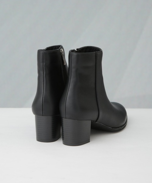 NANO universe（ナノユニバース）の「ショートヒールブーツ（ブーツ・レディース・ベージュ/ブラック・38/36/37）」の8枚目の写真
