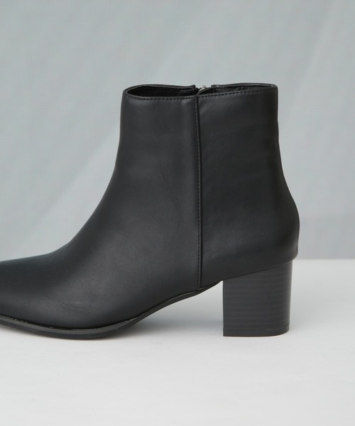 NANO universe（ナノユニバース）の「ショートヒールブーツ（ブーツ・レディース・ベージュ/ブラック・38/36/37）」の9枚目の写真