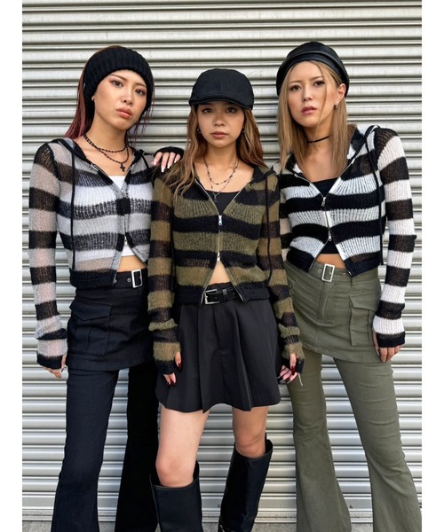 EGOIST（エゴイスト）の「ボーダー透かしニットパーカー（ニット/セーター・レディース・ブラック/カーキ/グレー・FREE）」の7枚目の写真