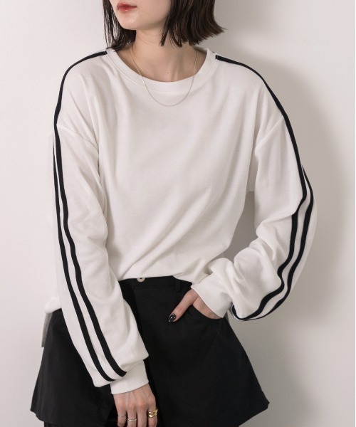 ad thie(アドティエ)の「サイドライン スムースプルオーバー(スウェット・レディース・ベージュ/オフホワイト/杢グレー/ブラック/グレー系・FREE)」の14枚目の写真