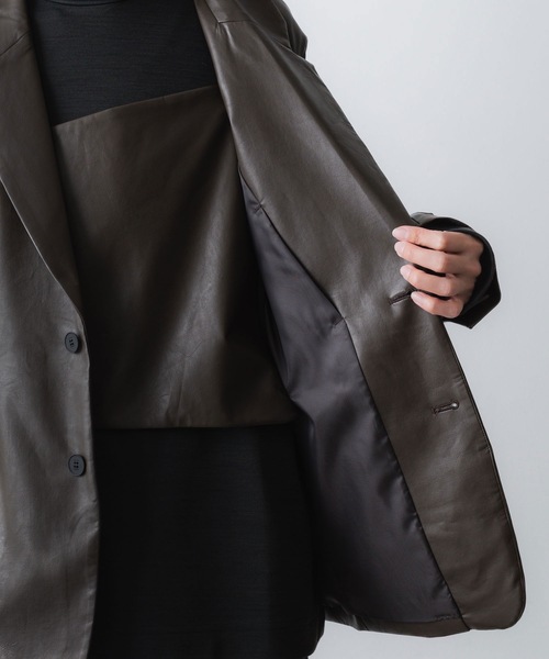 VEIN (ヴェイン)の「シンセティックレザー 2B JKT / SYNTHETIC LEATHER 2B JKT(テーラードジャケット・メンズ・ブラック/ブラウン・1/2/3)」の7枚目の写真