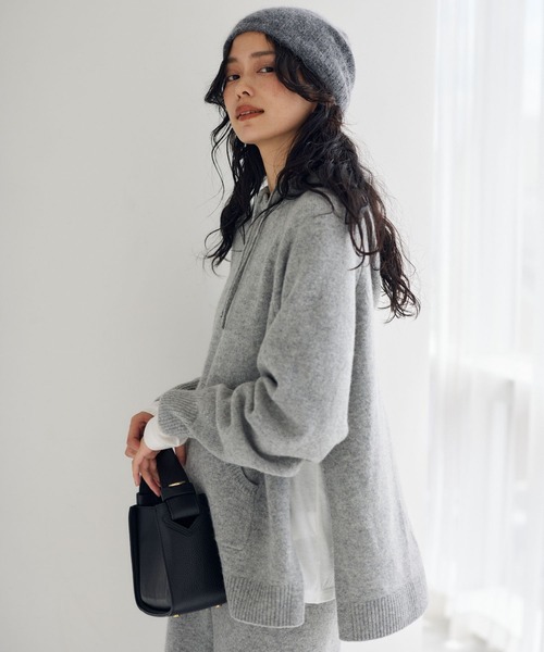 BARNYARDSTORM（バンヤードストーム）の「BARNYARDSTORM / 深スリットニットパーカー（ニット/セーター・レディース・ホワイト/グレー・FREE）」の5枚目の写真