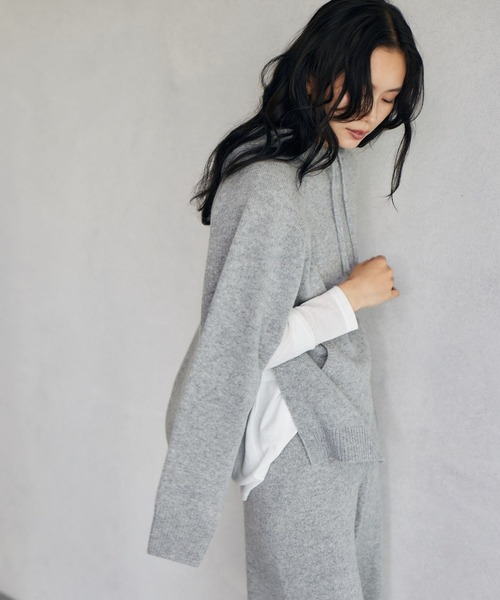 BARNYARDSTORM（バンヤードストーム）の「BARNYARDSTORM / 深スリットニットパーカー（ニット/セーター・レディース・ホワイト/グレー・FREE）」の17枚目の写真