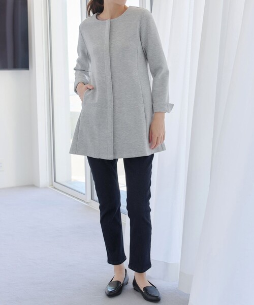 Tiaclasse(ティアクラッセ)の「マシュマロタッチデニムパンツ(デニムパンツ・レディース・ネイビー/ブルー・S/M/L)」の18枚目の写真