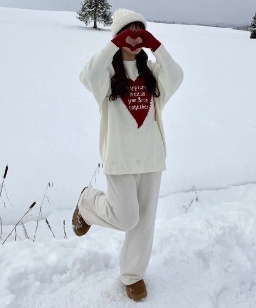 INTER FACTORY（インターファクトリー）の「ぐちまゆCP - ハートレタリングニットプルオーバー made in INTERFACTORY（ニット/セーター・レディース・ブラック/アイボリー・FREE）」の8枚目の写真