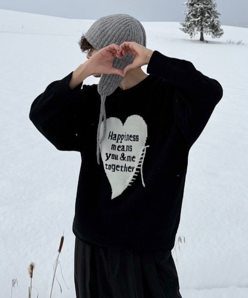 INTER FACTORY（インターファクトリー）の「ぐちまゆCP - ハートレタリングニットプルオーバー made in INTERFACTORY（ニット/セーター・レディース・ブラック/アイボリー・FREE）」の13枚目の写真
