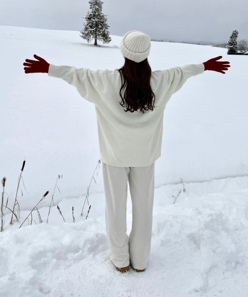 INTER FACTORY（インターファクトリー）の「ぐちまゆCP - ハートレタリングニットプルオーバー made in INTERFACTORY（ニット/セーター・レディース・ブラック/アイボリー・FREE）」の11枚目の写真