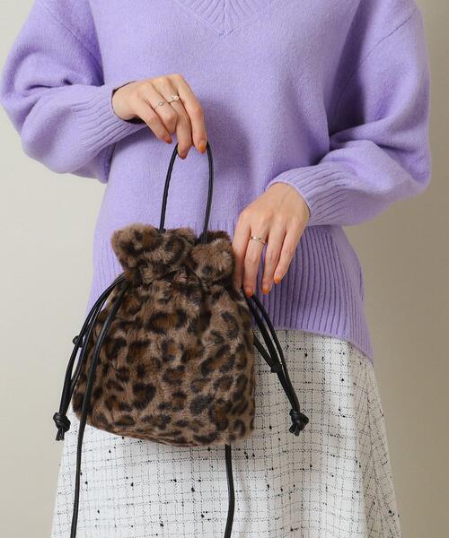 ITS'DEMO（イッツデモ）の「◆巾着2WAYファーショルダー（ショルダーバッグ・レディース・ダークグレー/ベージュ系その他4/グレー/ブラウン系・00）」の4枚目の写真