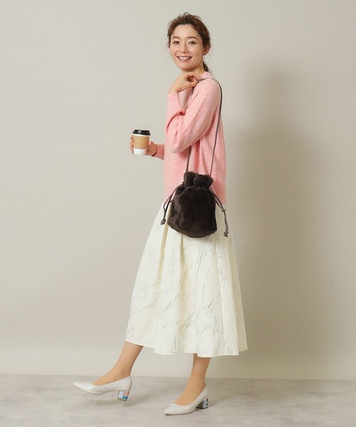 ITS'DEMO（イッツデモ）の「◆巾着2WAYファーショルダー（ショルダーバッグ・レディース・ダークグレー/ベージュ系その他4/グレー/ブラウン系・00）」の6枚目の写真