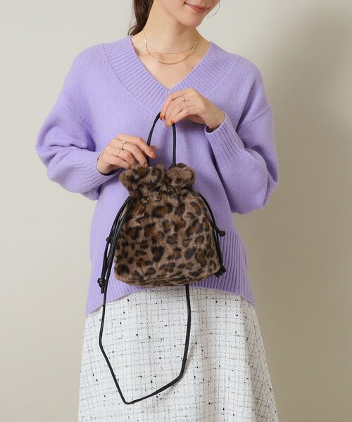 ITS'DEMO（イッツデモ）の「◆巾着2WAYファーショルダー（ショルダーバッグ・レディース・ダークグレー/ベージュ系その他4/グレー/ブラウン系・00）」の9枚目の写真