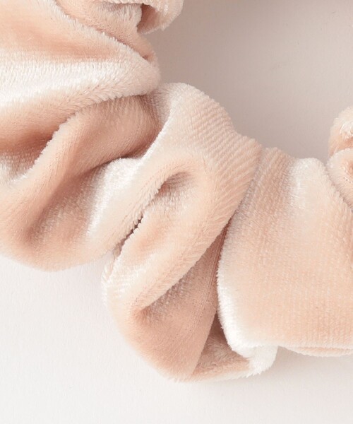 green label relaxing（グリーンレーベルリラクシング）の「GLR シュシュ ヘアカフ / キッズ（その他ヘアアクセサリー・キッズ・ブラック/ナチュラル・FREE）」の5枚目の写真