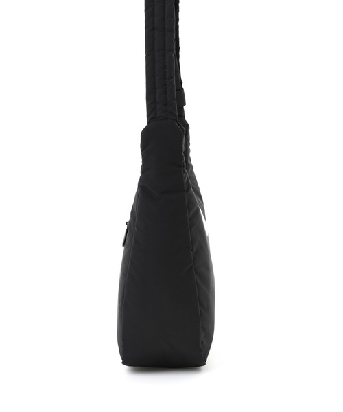 Manhattan Portage（マンハッタンポーテージ）の「Allerton Shoulder Bag Padded Polyester Poplin（ショルダーバッグ・レディース・ブラック・X-SMALL）」の9枚目の写真