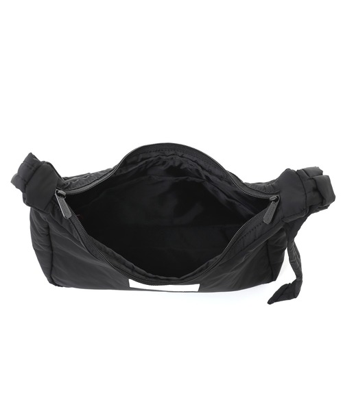 Manhattan Portage（マンハッタンポーテージ）の「Allerton Shoulder Bag Padded Polyester Poplin（ショルダーバッグ・レディース・ブラック・X-SMALL）」の6枚目の写真