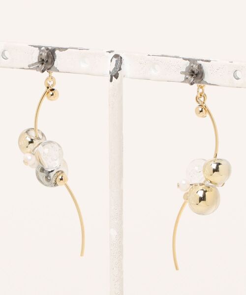 VIBGYOR（ヴィブジョー）の「【雨あがりの森】バブルウェーブ・ピアス(MA)（ピアス（両耳用）・レディース・ゴールド/シルバー・FREE）」の3枚目の写真