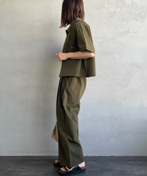 THOUSAND MILE（サウザンドマイル）の「[THOUSAND MILE/サウザンド マイル] 別注 サマーバケーション ワイドパンツセットアップ（セットアップ・レディース・ネイビー/オリーブ/チャコールグレー/ブラック・F）」の12枚目の写真