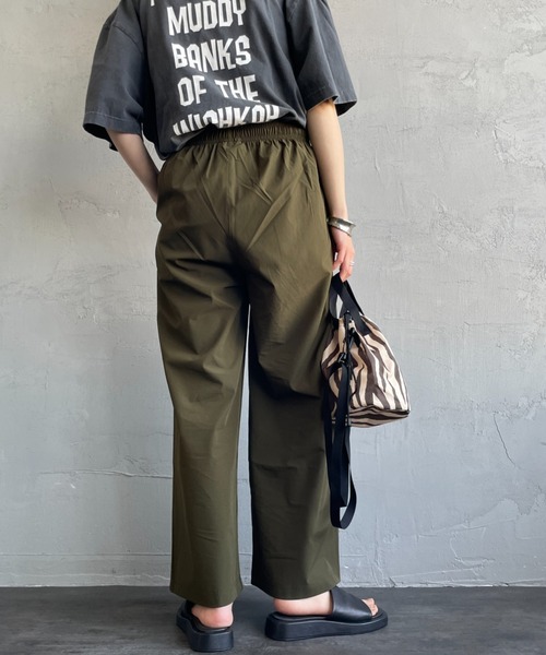 THOUSAND MILE（サウザンドマイル）の「[THOUSAND MILE/サウザンド マイル] 別注 サマーバケーション ワイドパンツセットアップ（セットアップ・レディース・ネイビー/オリーブ/チャコールグレー/ブラック・F）」の19枚目の写真