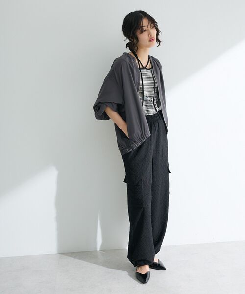 Green　Parks（グリーンパークス）の「イージーケア　シャツブルゾン（ブルゾン・レディース・チャコールグレー/ホワイト系その他2/カーキ・FREE）」の7枚目の写真