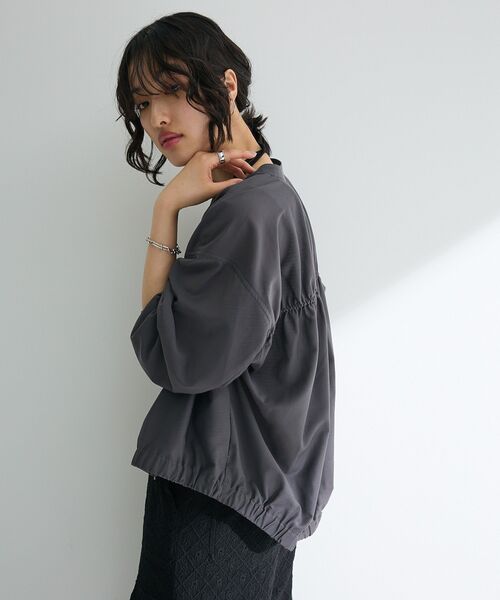 Green　Parks（グリーンパークス）の「イージーケア　シャツブルゾン（ブルゾン・レディース・チャコールグレー/ホワイト系その他2/カーキ・FREE）」の10枚目の写真