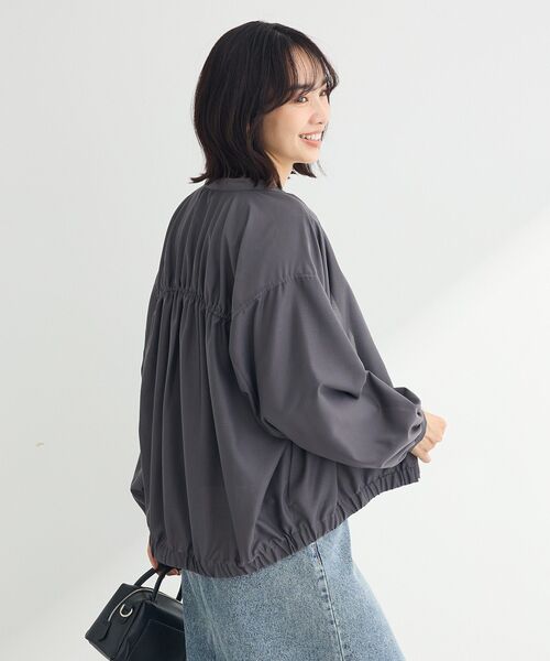 Green　Parks（グリーンパークス）の「イージーケア　シャツブルゾン（ブルゾン・レディース・チャコールグレー/ホワイト系その他2/カーキ・FREE）」の20枚目の写真