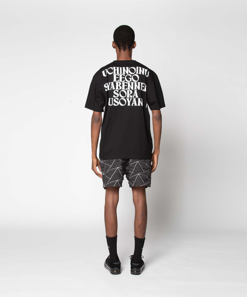 yoshiokubo(ヨシオクボ)の「yoshiokubo ヨシオクボ / MANDAN S/S T マンダンバックグラフィックプリントTシャツ / YKS25106(Tシャツ/カットソー・メンズ・ホワイト/ブラック・1/2/3/0)」の5枚目の写真