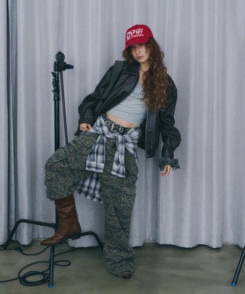 DTYYPE(ドタイプ)の「刺繍ダメージ入りMYキャップ(キャップ・レディース・チャコールグレー/ネイビー/レッド・FREE)」の13枚目の写真