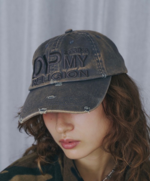 DTYYPE(ドタイプ)の「刺繍ダメージ入りMYキャップ(キャップ・レディース・チャコールグレー/ネイビー/レッド・FREE)」の18枚目の写真