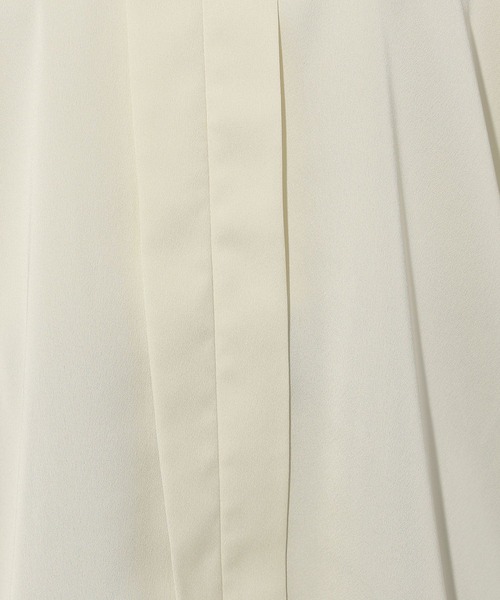 Elura（エルーラ）の「シルクライクブラウス/320164（シャツ/ブラウス・レディース・ネイビー/ホワイト/ブラウン系その他2・MEDIUM/LARGE）」の6枚目の写真