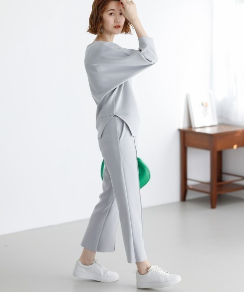 SMILE LAND（スマイルランド）の「カットソー２点セット（トップス＋クロップドパンツ）＜大きいサイズ有＞【OtonaSMILE】（Tシャツ/カットソー・レディース・ライトグレー/ネイビー・5L/4L/3L/LL/L/M）」の20枚目の写真