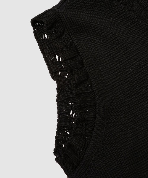 MARNI(マルニ)の「UNFINISHED KNIT / ベスト(ベスト・メンズ・ブラック・46(M)/48(L))」の4枚目の写真