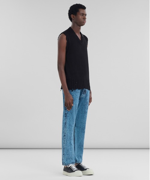 MARNI(マルニ)の「UNFINISHED KNIT / ベスト(ベスト・メンズ・ブラック・46(M)/48(L))」の8枚目の写真