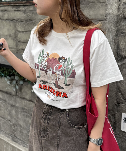 CPCM（シーピーシーエム）の「スーベニアTシャツ（Tシャツ/カットソー・レディース・グレー/チャコールグレー/ホワイト/ネイビー・FREE）」の21枚目の写真
