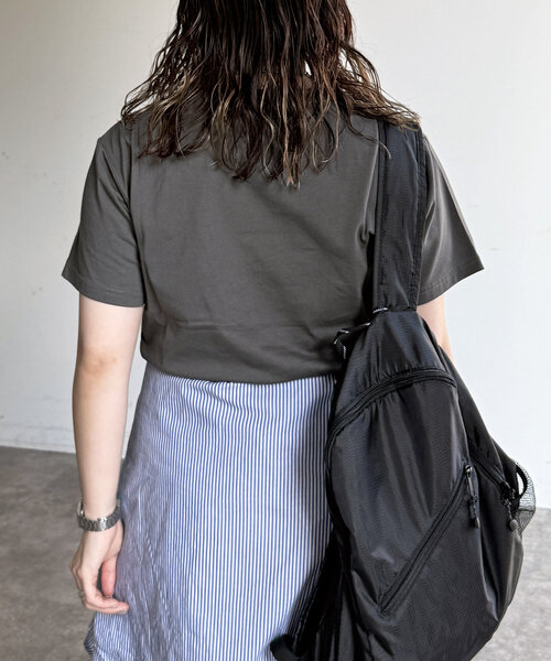 CPCM（シーピーシーエム）の「スーベニアTシャツ（Tシャツ/カットソー・レディース・グレー/チャコールグレー/ホワイト/ネイビー・FREE）」の9枚目の写真