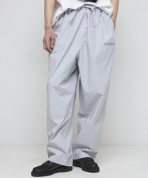 Firsthand（ファーストハンド）の「MA Firsthand/マ ファーストハンド BASICロゴ刺繍ストライプイージーパンツ（その他パンツ・メンズ・サックスブルー/ホワイト・L/M/LARGE/MEDIUM）」の2枚目の写真