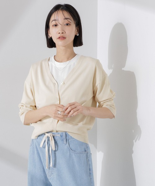 NANO universe（ナノユニバース）の「洗濯機洗い可UVカット接触冷感justVネックカーディガン（カーディガン/ボレロ・レディース・ブラック/アイボリー/グリーン・FREE）」の6枚目の写真